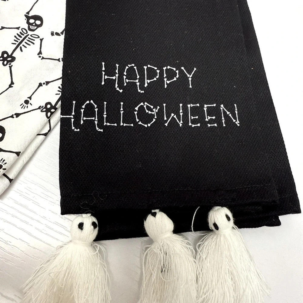 Target Bullseye Playground Halloween Kitchen Towels- Skeletons, Ghost Tassels